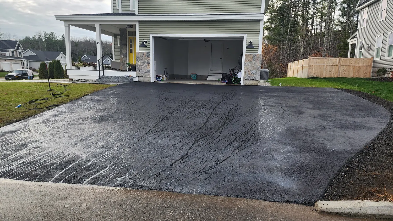 Asphalt Repair & Paving